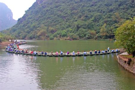 Khai thác nét Tràng An trên đất cố đô