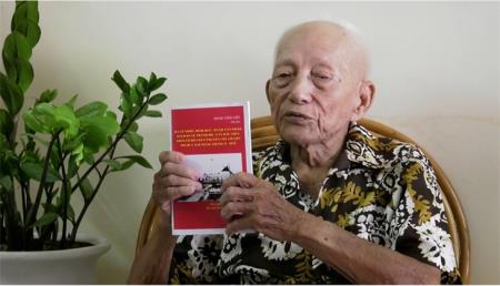 Những người phất ngọn cờ hồng (bài 2)