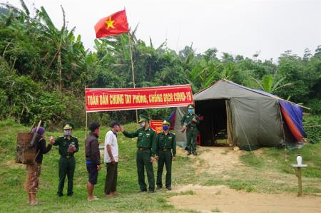 Cán bộ, chiến sĩ BĐBP Quảng Trị kiên cường bám trụ trên tuyến đầu phòng, chống dịch Covid-19