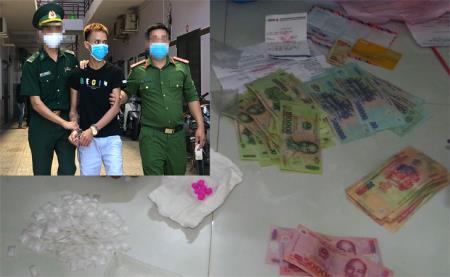 Bắt quả tang nam thanh niên thuê phòng trọ tàng trữ ma túy