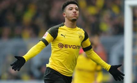Man United chiêu mộ Jadon Sancho với giá kỷ lục và “cho không” Alexis Sanchez