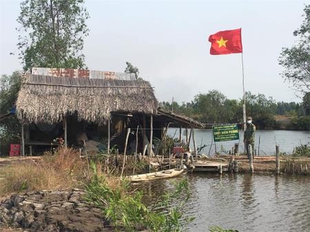 Bám trụ trên biên giới để phòng, chống dịch Covid-19