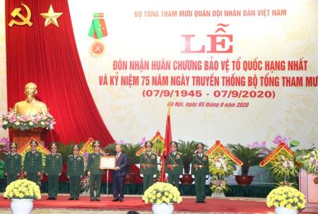 Bộ Tổng Tham mưu QĐND Việt Nam đón nhận Huân chương Bảo vệ Tổ quốc hạng Nhất