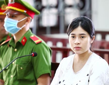 Lĩnh 18 năm tù vì vận chuyển thuê 3.000 viên ma túy qua biên giới