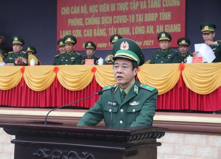 Tăng cường lực lượng cho tuyến đầu chống dịch Covid-19