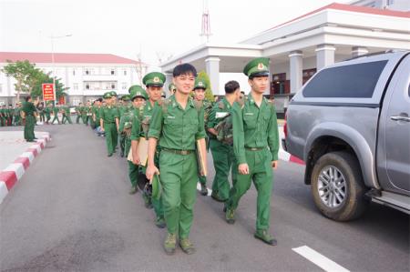 BĐBP các tỉnh, thành tổ chức tiễn quân hoàn thành nghĩa vụ quân sự trở về địa phương
