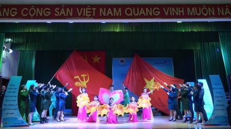 Ấm áp “Lời ca dâng Đảng” chào mừng Đại hội đại biểu toàn quốc lần thứ XIII của Đảng