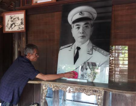 Nhà Đại tướng bên dòng Kiến Giang