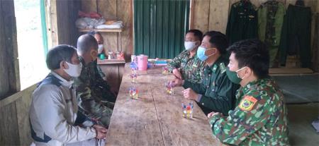 Thương các con Biên phòng trên chốt chống dịch