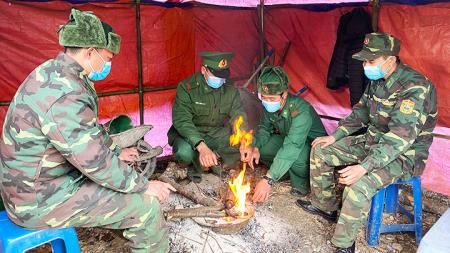 Quyết tâm hoàn thành tốt nhiệm vụ chống dịch Covid-19 trong mùa đông giá rét