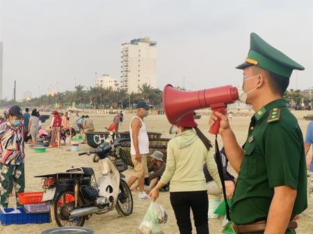 Hai sĩ quan trẻ của BĐBP Đà Nẵng được tôn vinh “Thanh niên sống đẹp”