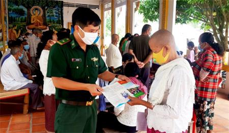 Đồng hành cùng đồng bào dân tộc Khmer nơi biên giới