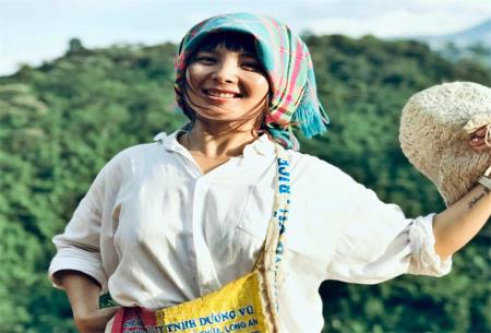 Cô gái Dao Tuyển và con đường ngược chiều tìm hạnh phúc