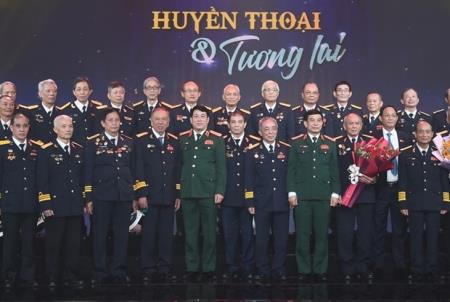 Giao lưu nghệ thuật 60 năm Ngày mở Đường Hồ Chí Minh trên biển - “Huyền thoại và tương lai”