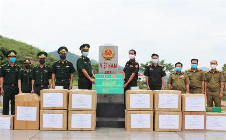 BĐBP và lực lượng bảo vệ biên giới các nước láng giềng tăng cường hợp tác trong phòng, chống dịch Covid-19