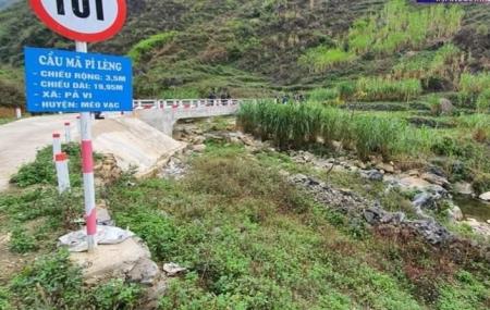 Đầu tư phát triển giao thông nông thôn, miền núi