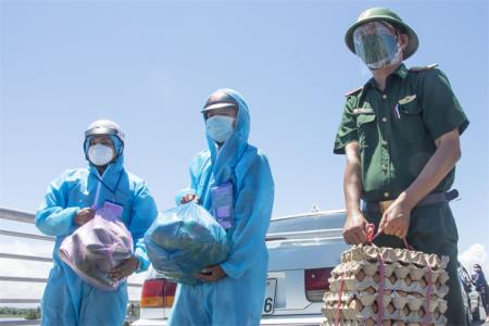 “Mắt thấy, tai nghe” nơi tâm dịch