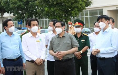 Truy tặng bằng khen của Thủ tướng Chính phủ cho 21 cá nhân có thành tích xuất sắc trong phòng, chống dịch ở thành phố Hồ Chí Minh
