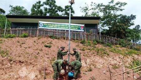 Điểm tựa vững vàng của nhân dân biên giới (bài 2)