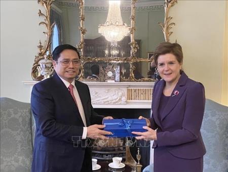 Thủ tướng Phạm Minh Chính gặp Thủ hiến Scotland