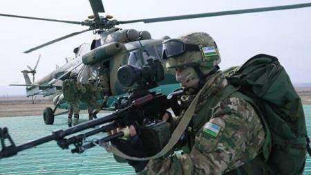 Uzbekistan và Kazakhstan tập trận gần biên giới Afghanistan