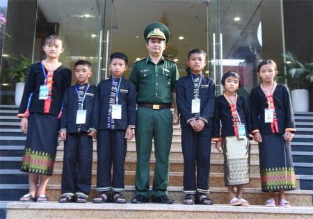 Điểm tựa để nữ sinh nghèo vượt khó vươn lên