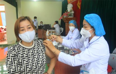 Tình hình dịch Covid-19 ngày 6-11: Ghi nhận gần 7.500 ca nhiễm mới