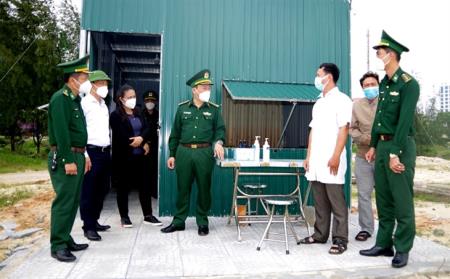BĐBP Quảng Bình kiểm tra công tác phòng, chống dịch Covid-19 tại cửa khẩu, cảng biển