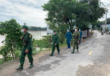 Kiên cường bám trụ biên giới, thực hiện tốt nhiệm vụ “kép”