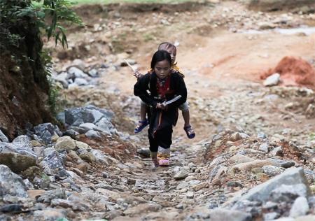 Linh hoạt thực hiện chính sách ở địa bàn vừa thoát nghèo (bài 2)