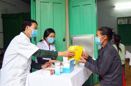 “Bệnh viện” của dân nghèo vùng biên Ia Rvê