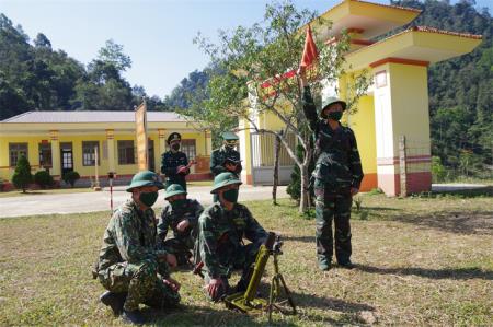 Kiểm tra kết quả xây dựng đơn vị vững mạnh toàn diện “Mẫu mực, tiêu biểu” tại BĐBP Sơn La