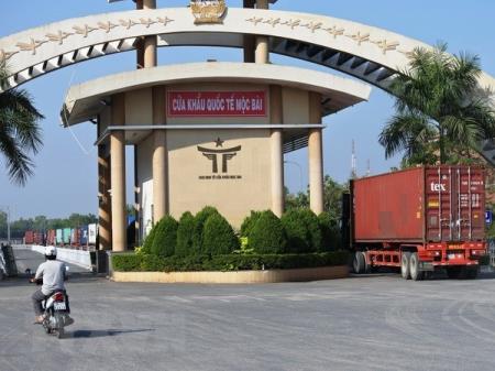 Việt Nam-Campuchia tiếp đà phát triển hợp tác kinh tế, thương mại