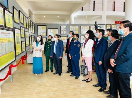 Triển lãm bản đồ và trưng bày tư liệu về quần đảo Hoàng Sa, Trường Sa