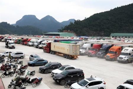 Hai phương án xử lý hàng hóa ùn tắc tại các cửa khẩu Lạng Sơn
