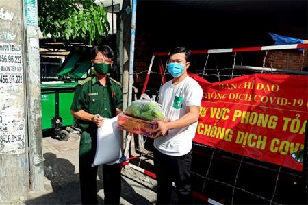 Tạo điều kiện tối đa cho hoạt động xuất nhập khẩu hàng hóa tại cửa khẩu cảng