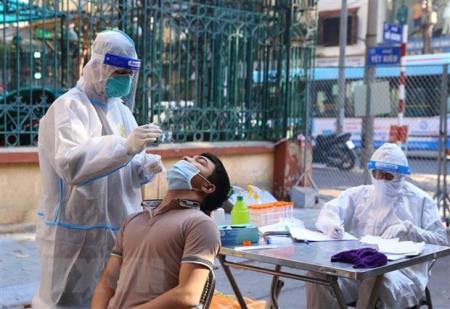 Ngày 31-12: Ghi nhận 16.515 ca nhiễm mới Covid-19, 226 ca tử vong