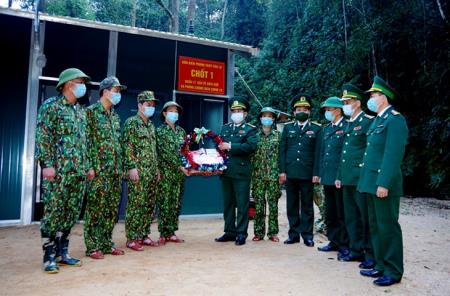 Sẵn sàng chiến đấu và phòng, chống dịch Covid-19 trên các tuyến biên giới