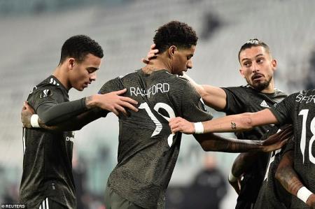 Lượt đi vòng 1/16 Europa League: Man United và Tottenham thắng đậm