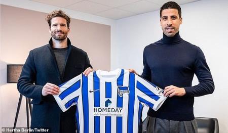 Man United không chiêu mộ thêm tân binh, Sami Khedira chia tay Juventus