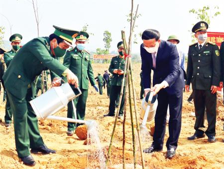 Giữ mãi mùa Xuân trên biên cương Đông Bắc
