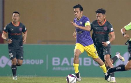 V-League trở lại: Hà Nội FC và SHB Đà Nẵng gặp khó trước "cửa dưới"