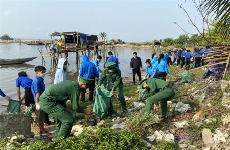 Khẳng định và phát huy vai trò của đội dự bị tin cậy của Đảng