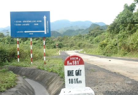 Nghiền nát “hàng rào bộ binh” Đường 9 - Nam Lào 1971