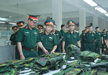Tiêu chuẩn quân trang nghiệp vụ tuần tra song phương dùng chung của BĐBP