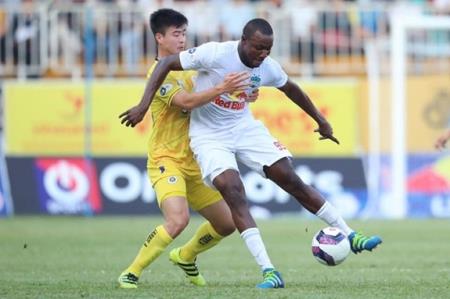 Xuân Trường lập siêu phẩm mang về chiến thắng cho Hoàng Anh Gia Lai