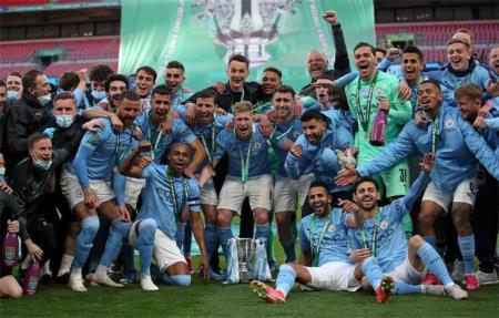 Hạ Tottenham, Man City lần thứ tư liên tiếp vô địch League Cup
