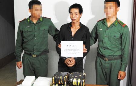 Đánh án ma túy trên ngã ba Đông Dương