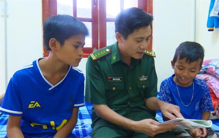 Chắp cánh ước mơ cho trẻ em nghèo nơi biên giới