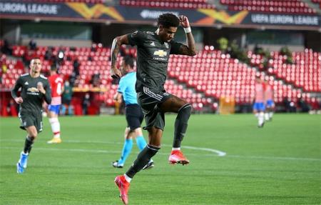 Europa League: M.U rộng cửa vào bán kết, Arsenal đánh rơi chiến thắng